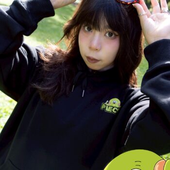 【心靈交易所】皮克旅行紀念連帽上衣