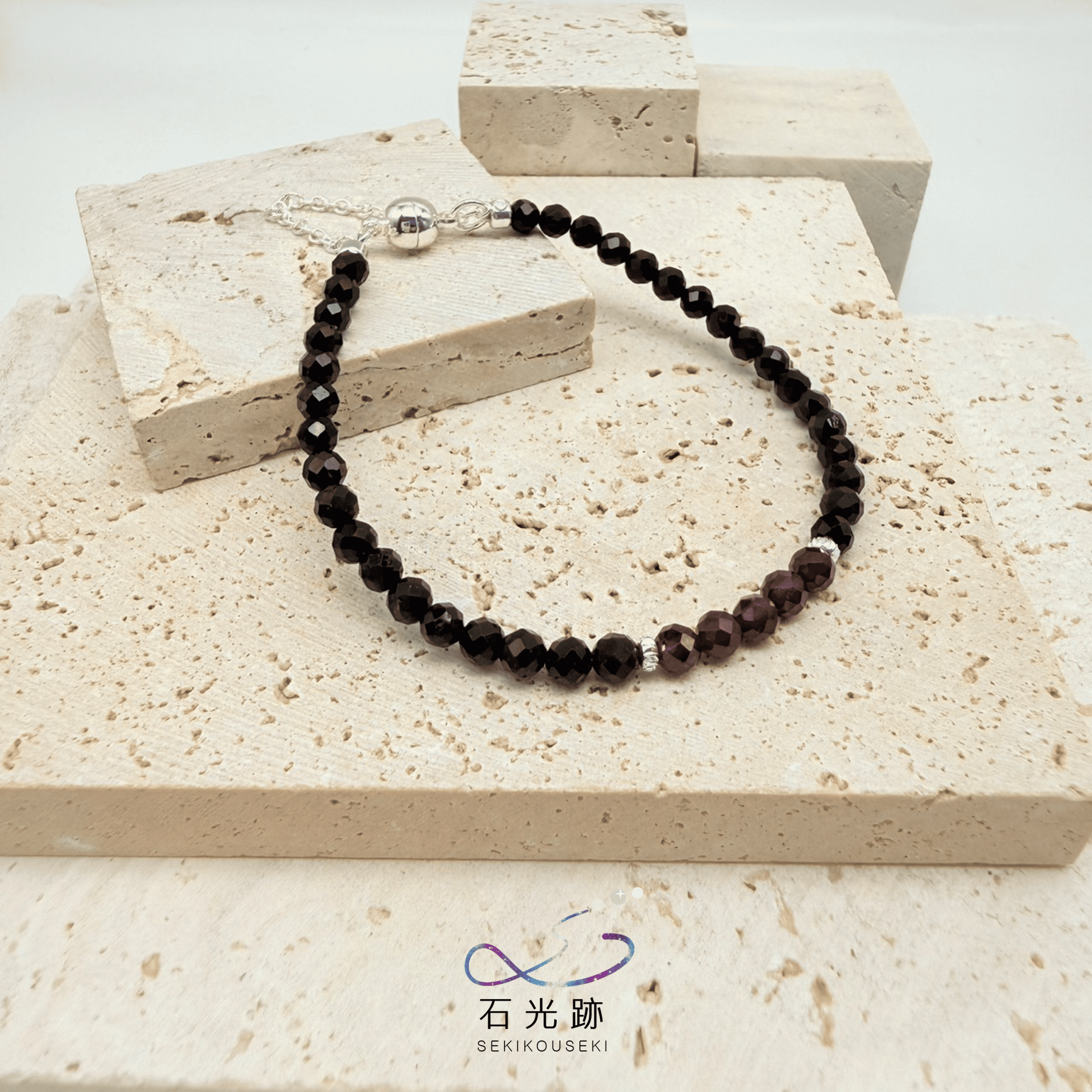 金黃logo